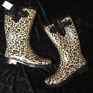 BNWT Rain Boots